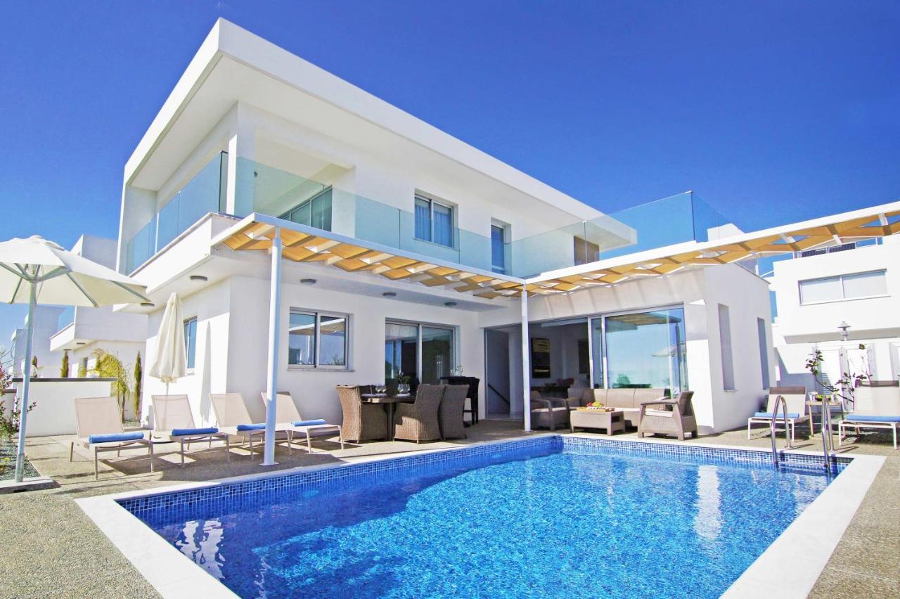 Villa Napa View 아이아 나파 외부 사진