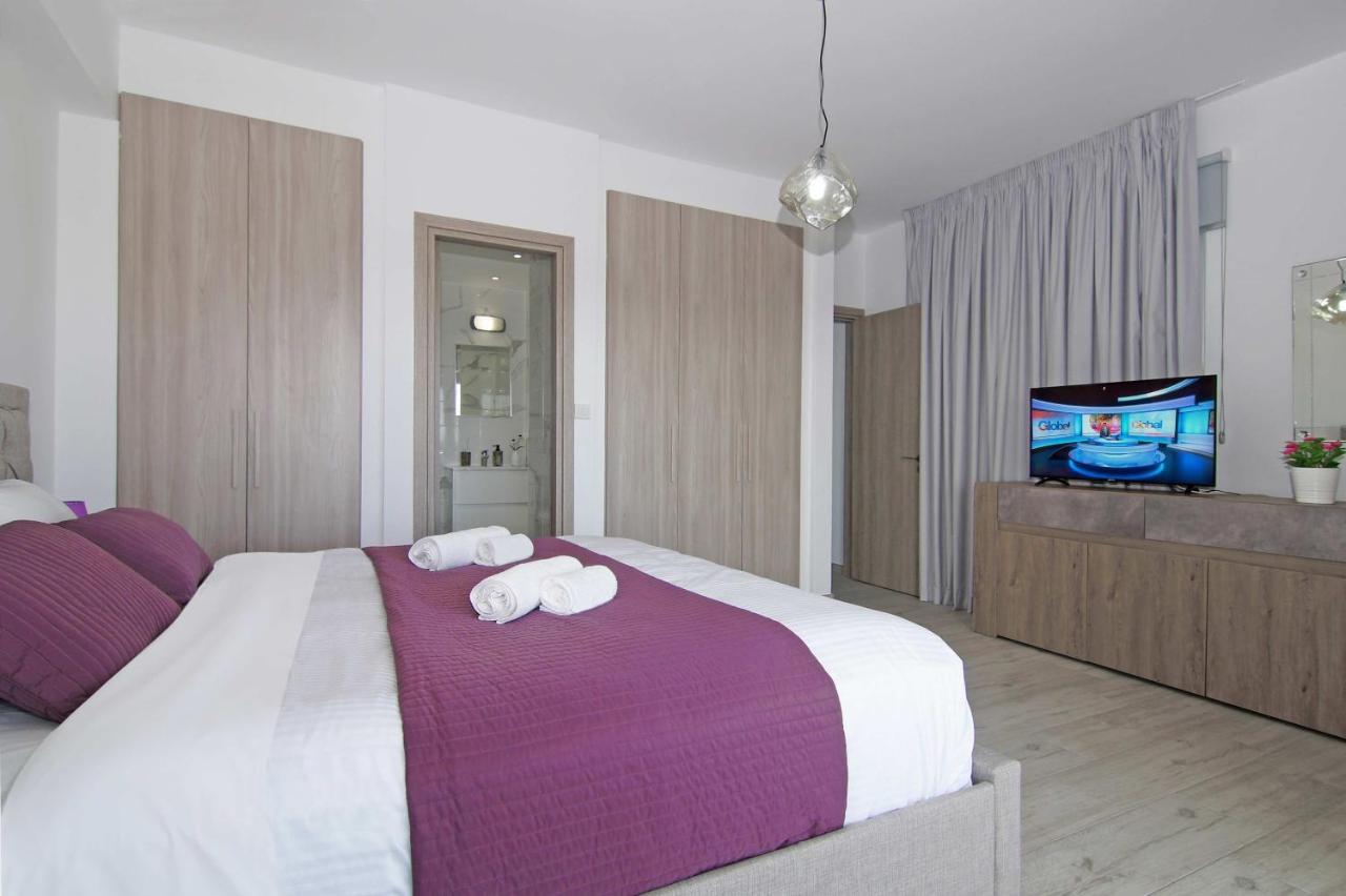Villa Napa View 아이아 나파 외부 사진